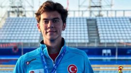 Milli yüzücü Berkay Ömer Öğretir olimpiyat A barajını geçti