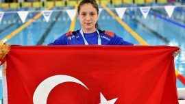 Milli yüzücü Merve Tuncel olimpiyat A barajını geçti