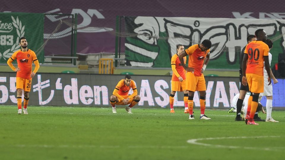 Galatasaray istikrar yakalayamadı