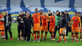 Zirveye Aslan pençesi