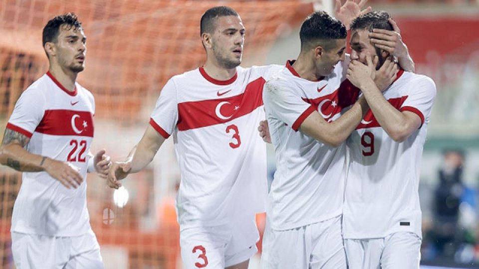 A Milli Takım, Azerbaycan’ı 2-1 mağlup etti