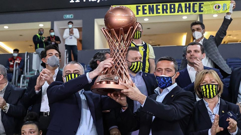 Ali Koç: Namağlup şampiyonluk için mutluyuz