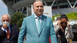 Galatasaray Başkan Adayı İbrahim Özdemir listesini teslim etti