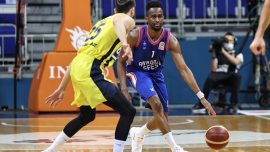 Şampiyon Anadolu Efes