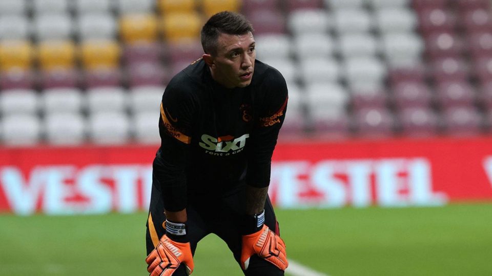 Fernando Muslera’dan PSV maçı açıklaması