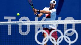 Teniste Karen Khachanov finale yükseldi