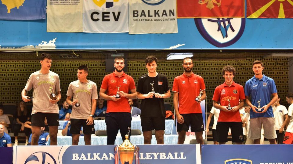 Voleybol 18 Yaş Altı Erkek Milli Takımı’ndan gümüş madalya