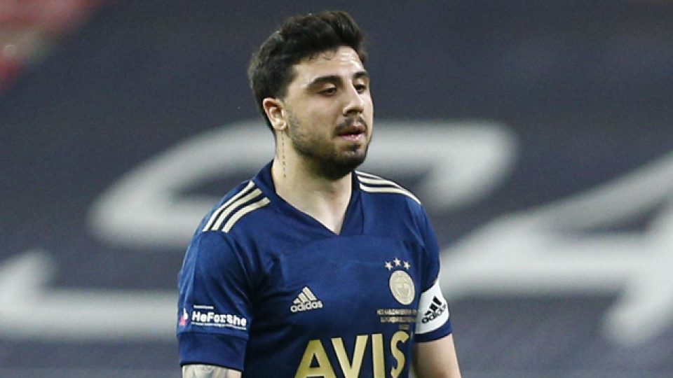 Fenerbahçe açıkladı: Ozan Tufan Watford’a