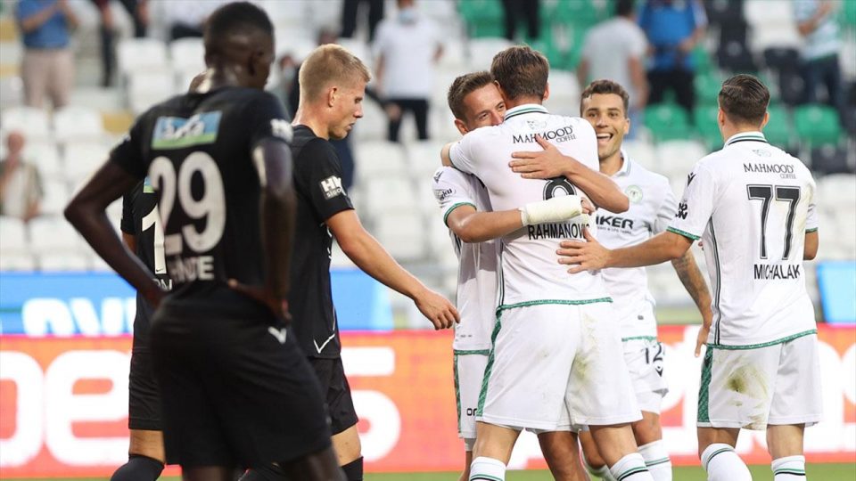 Konyaspor, Altay’ı 3 golle geçti