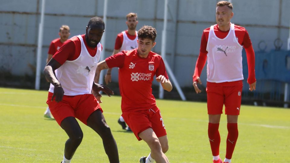 Sivasspor Fenerbahçe’ye odaklandı