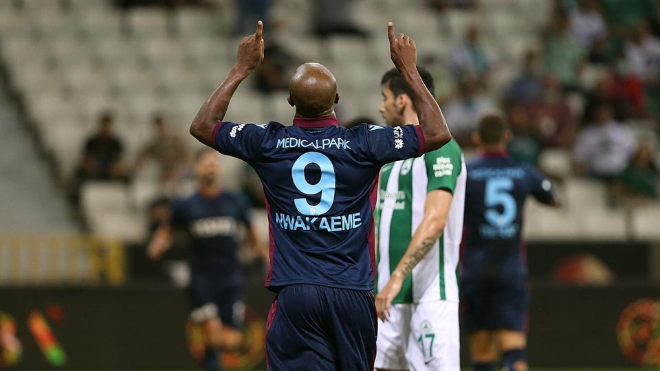 Trabzonspor’u eski oyuncuları sırtladı