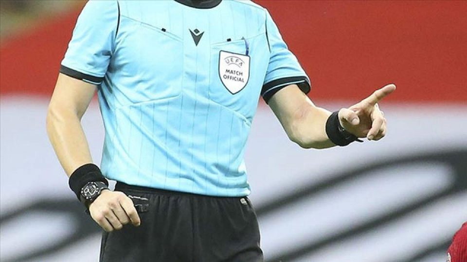 FIFA’dan iki Türk hakemine görev