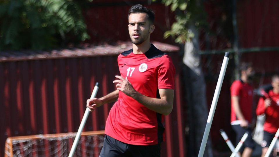 Gençlerbirliği’nin futbolcusu Barış Alıcı’nın hedefi Avrupa