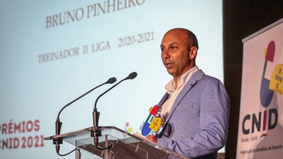Beşiktaş’ta teknik direktör için yeni aday Bruno Pinheiro
