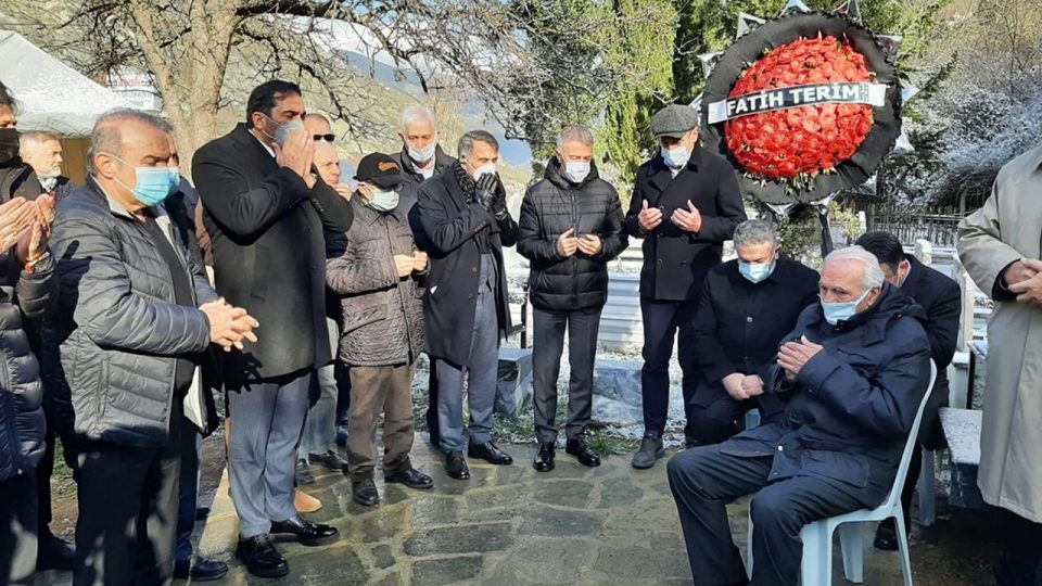 Özkan Sümer mezarı başında anıldı