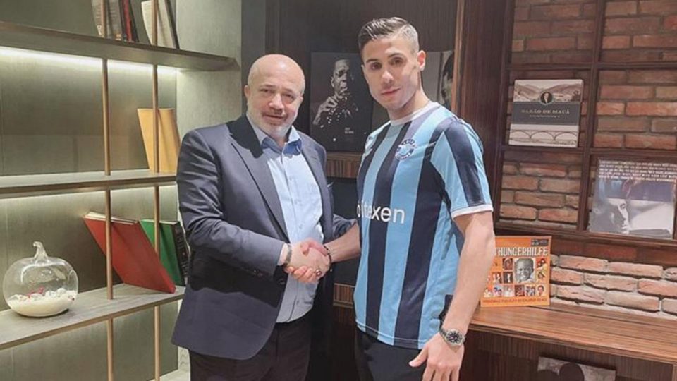 Adana Demirspor Alper Uludağ’ı transfer etti