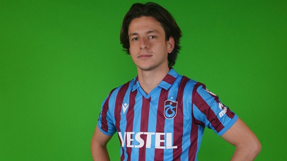 Enis Destan resmen Trabzonspor’da