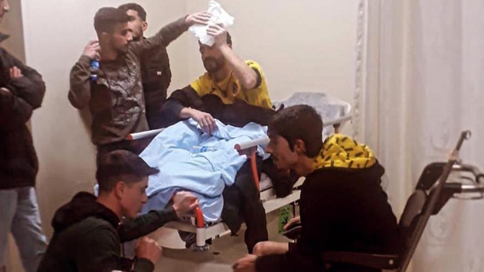 Erganispor ile Licespor maçında kavga: 10 sporcu yaralandı
