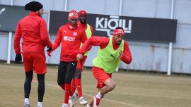 Sivasspor Trabzonspor, Göztepe ve Fenerbahçe maçlarına odaklandı