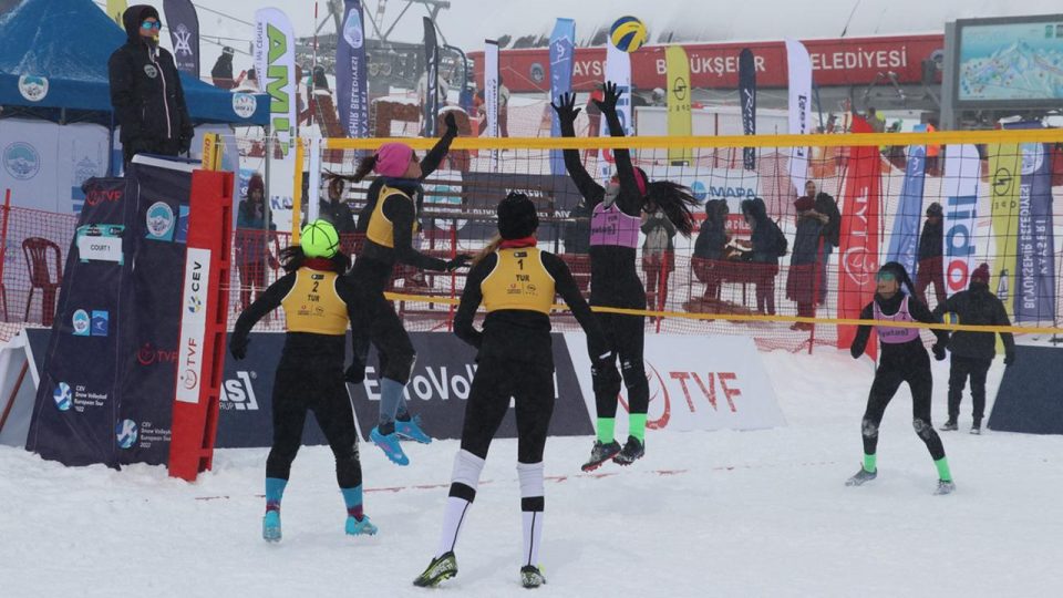CEV Kar Voleybolu Avrupa Turu Erciyes’te başladı