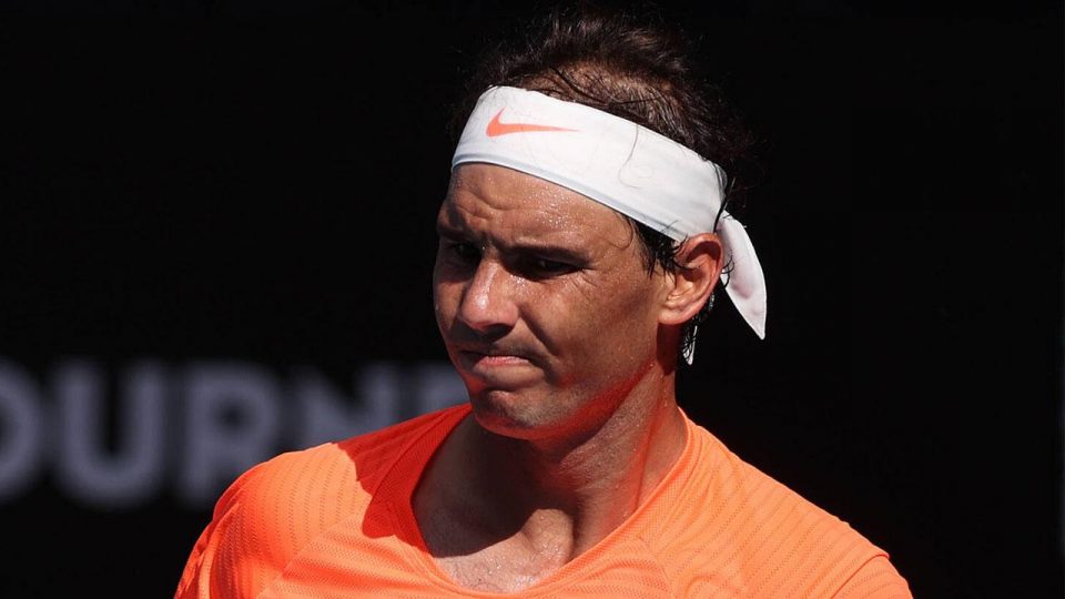Nadal en az bir ay kortlardan uzak kalacak