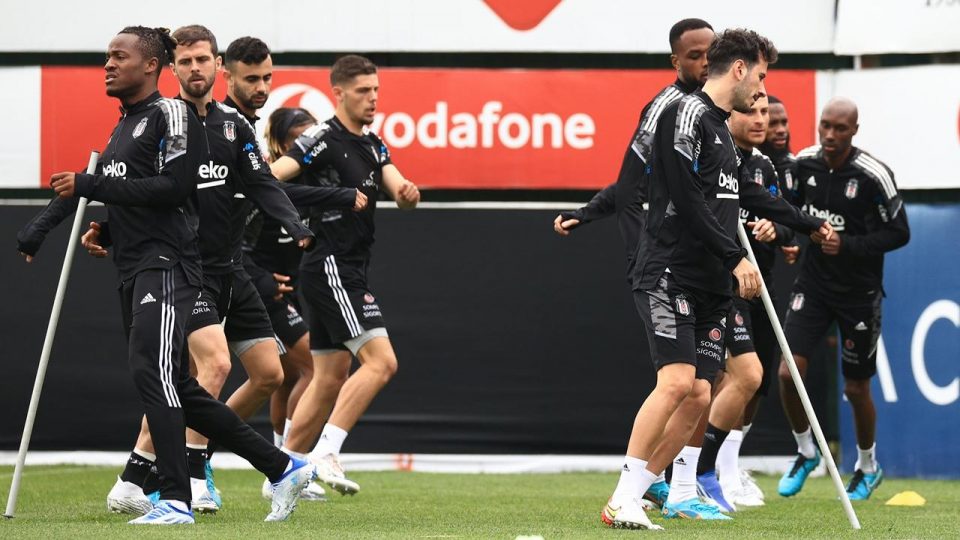 Beşiktaş’ın Kayserispor maçı kamp kadrosu belli oldu