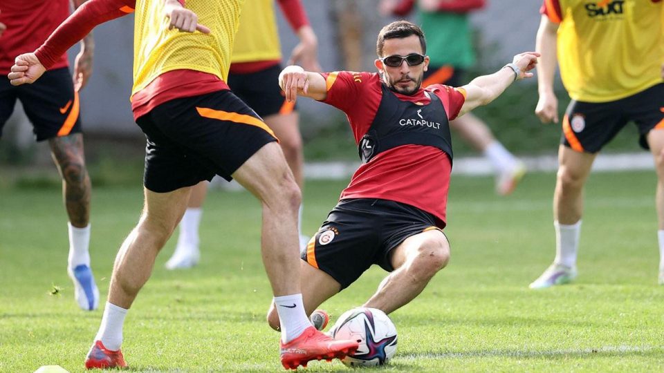 Galatasaray, Altay maçı hazırlıklarını sürdürdü