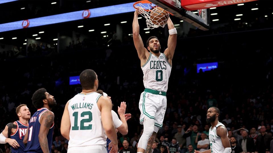 NBA’de Boston Celtics yarı finale yükseldi