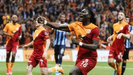 Galatasaray geriden gelip kazandı