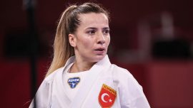 Milli karateci Serap Özçelik Arapoğlu Avrupa şampiyonu
