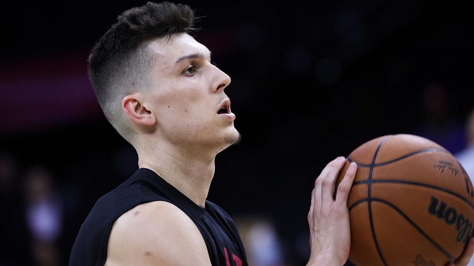 NBA’de yılın 6. adamı belli oldu