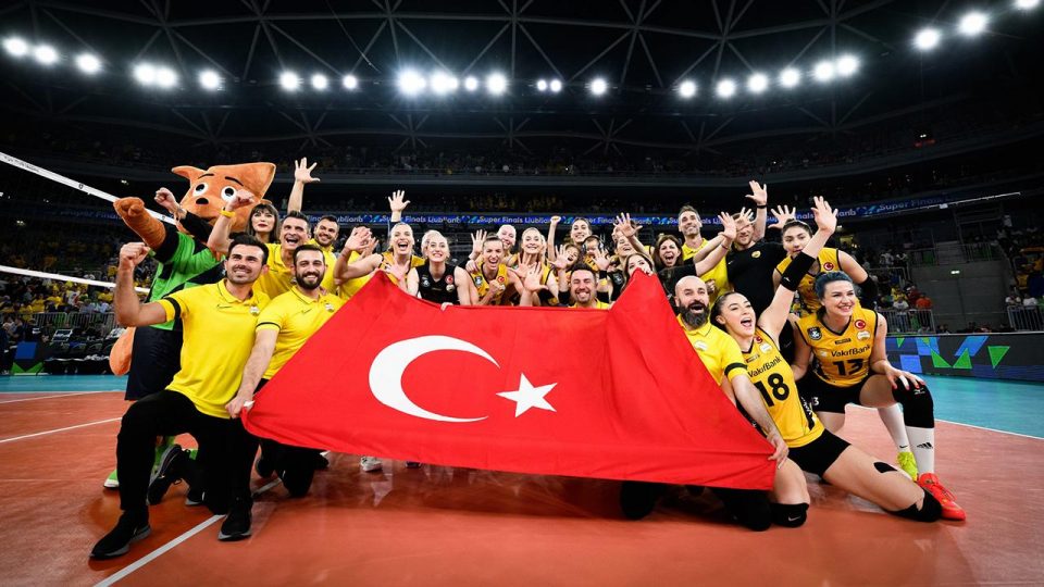VakıfBank’ın 5 kupa başarısı “birliktelikten” geliyor