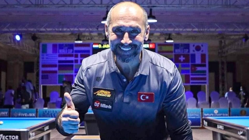 Milli sporcu Semih Saygıner bronz madalya kazandı