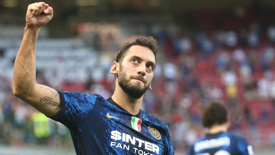 Inter’de Hakan Çalhanoğlu sakatlandı