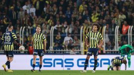 Fenerbahçe ligde 8 maç sonra mağlup