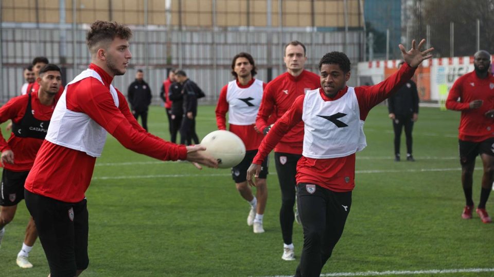 Samsunspor’da Trabzonspor mesaisi