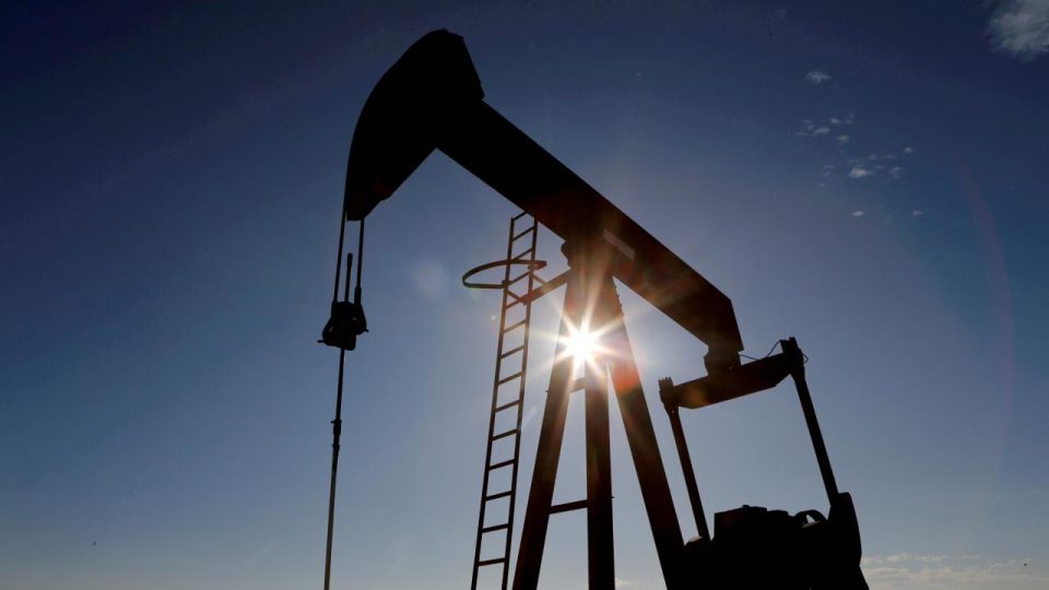 Brent petrolün varili 84,81 dolar