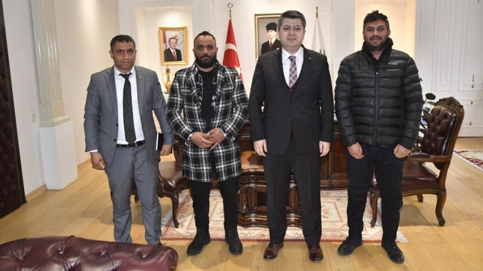 Edirne Valisi, kavgalı kulüp başkanlarını barıştırdı