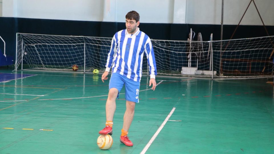 Futbolla hayata bağlanan görme engelli Muhammet’in hedefi milli takımda oynamak