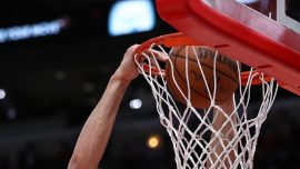 Lakers, Blazers'ı 25 sayı geriden gelerek mağlup etti