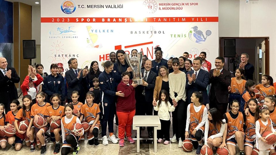 Mersin’de her ay bir spor branşının tanıtımı yapılacak