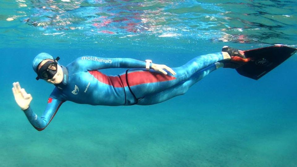 Milli sporcu Birgül Erken Tödürge Gölü’ne yeniden dalacak