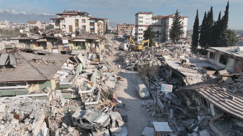 Dünya Güreş Birliği depremzedeler için bağış kampanyası başlattı