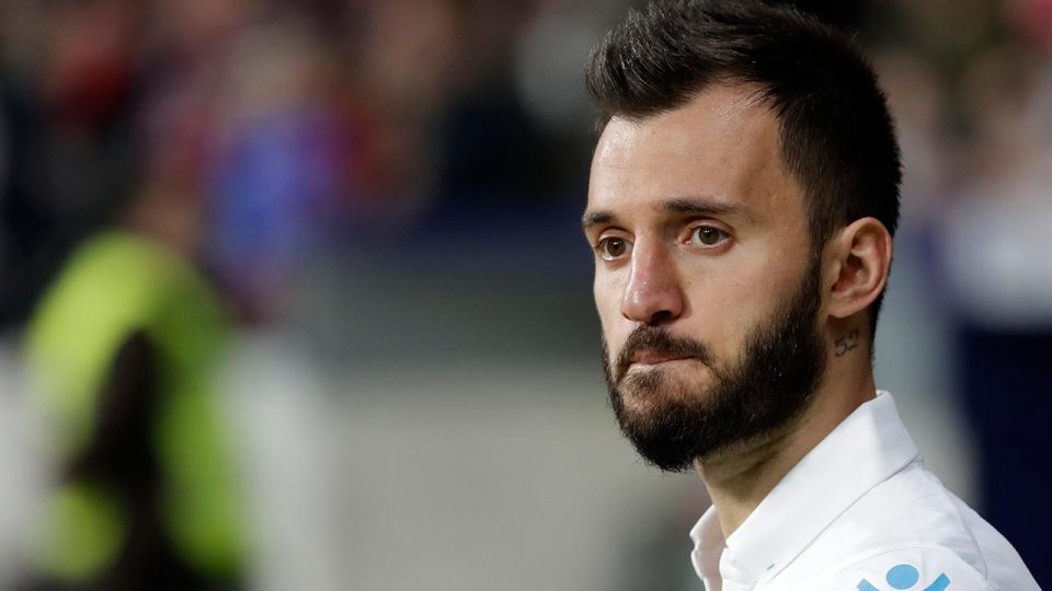Emre Çolak futbolu bıraktı