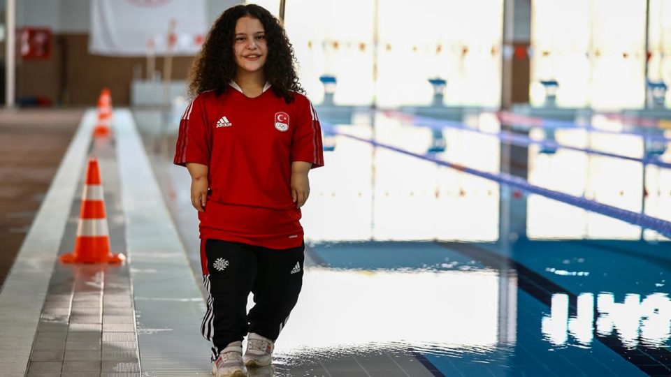Milli para yüzücü Meryem, Sümeyye Boyacı ve Sevilay Öztürk’ü örnek alıyor
