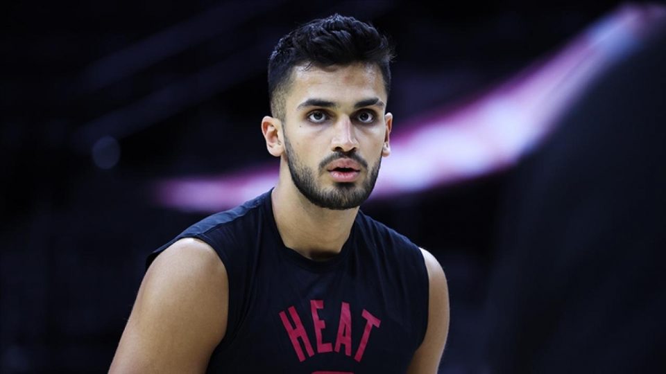 Ömer Faruk Yurtseven’den depremzedeler için destek kampanyası