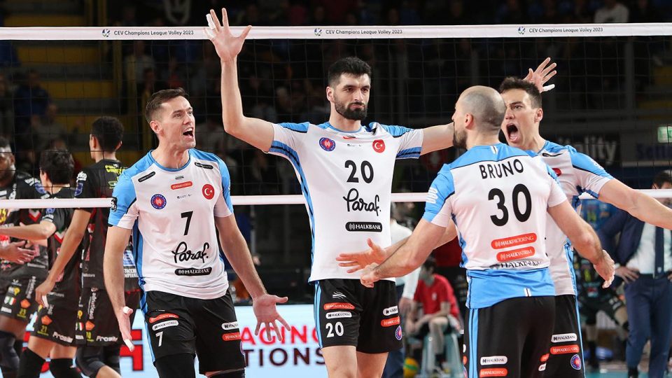 Halkbank Şampiyonlar Ligi’nde final için Polonya’da mücadele edecek