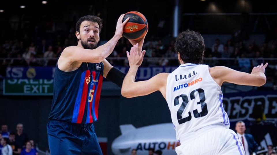 Milli basketbolcu Sertaç Şanlı’nın sokak ortasında saati çalındı