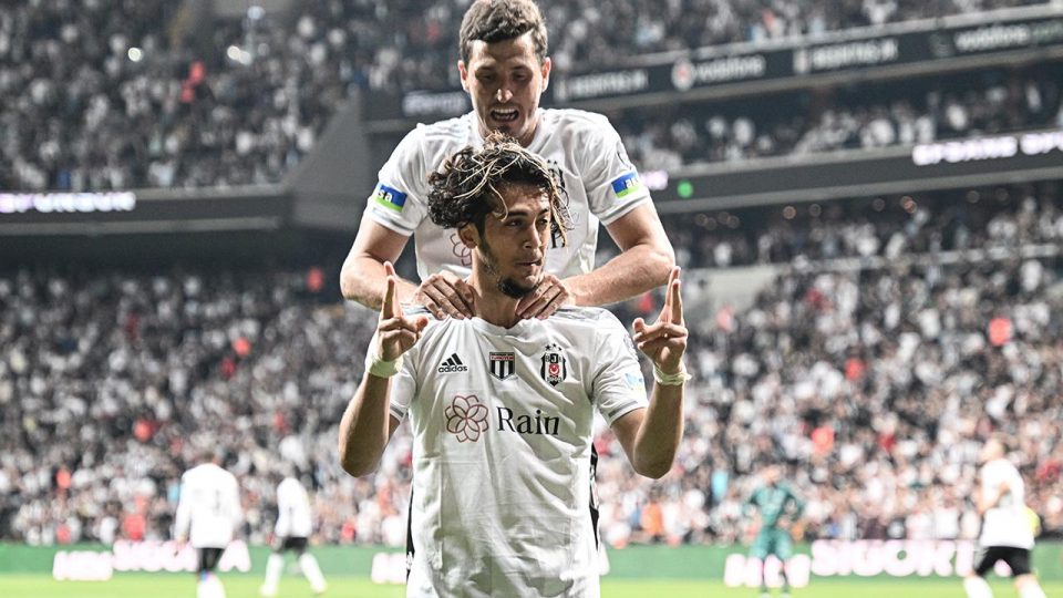 Beşiktaş’ta iç transfer hareketı