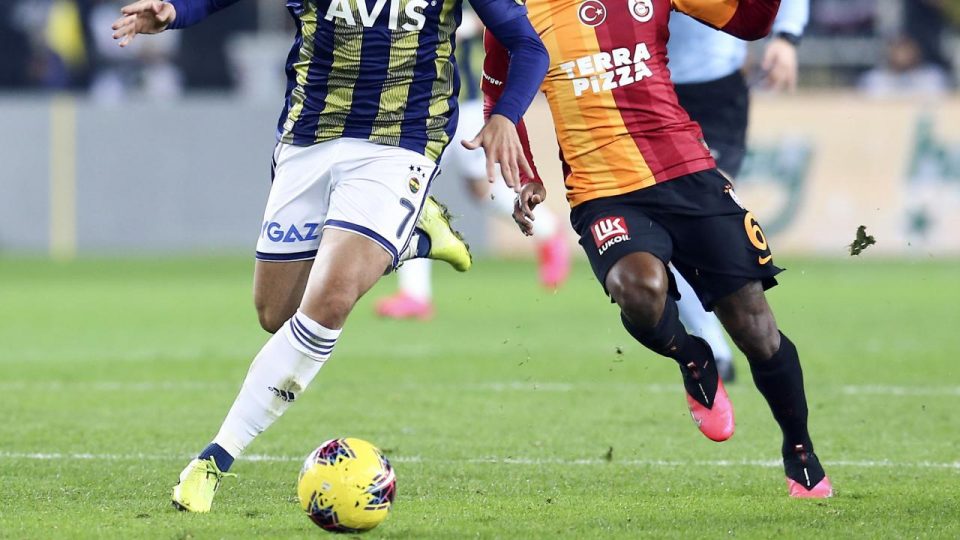 Galatasaray-Fenerbahçe derbisinin hakemi belli oldu
